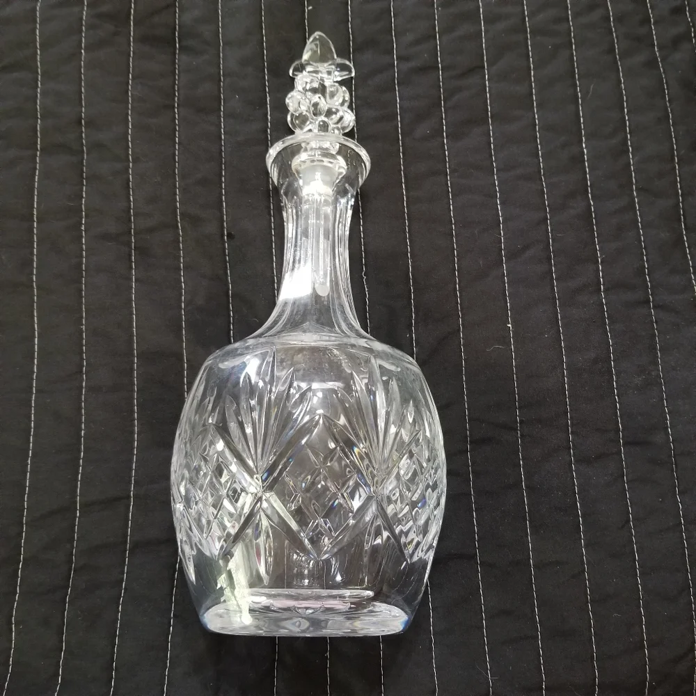 Vintage Heavy Crystal Wine Liquor Decanter W Crystal Grape Cluster Stopper